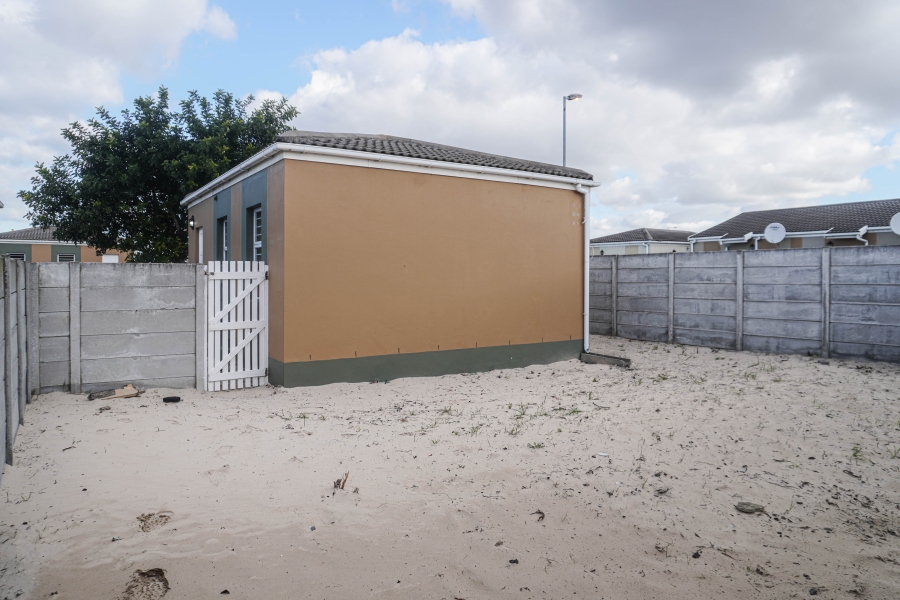 2 Bedroom Property for Sale in Sunset Glen Western Cape